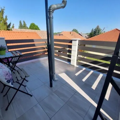 Lexi With Roof Terrace Appartamento *
